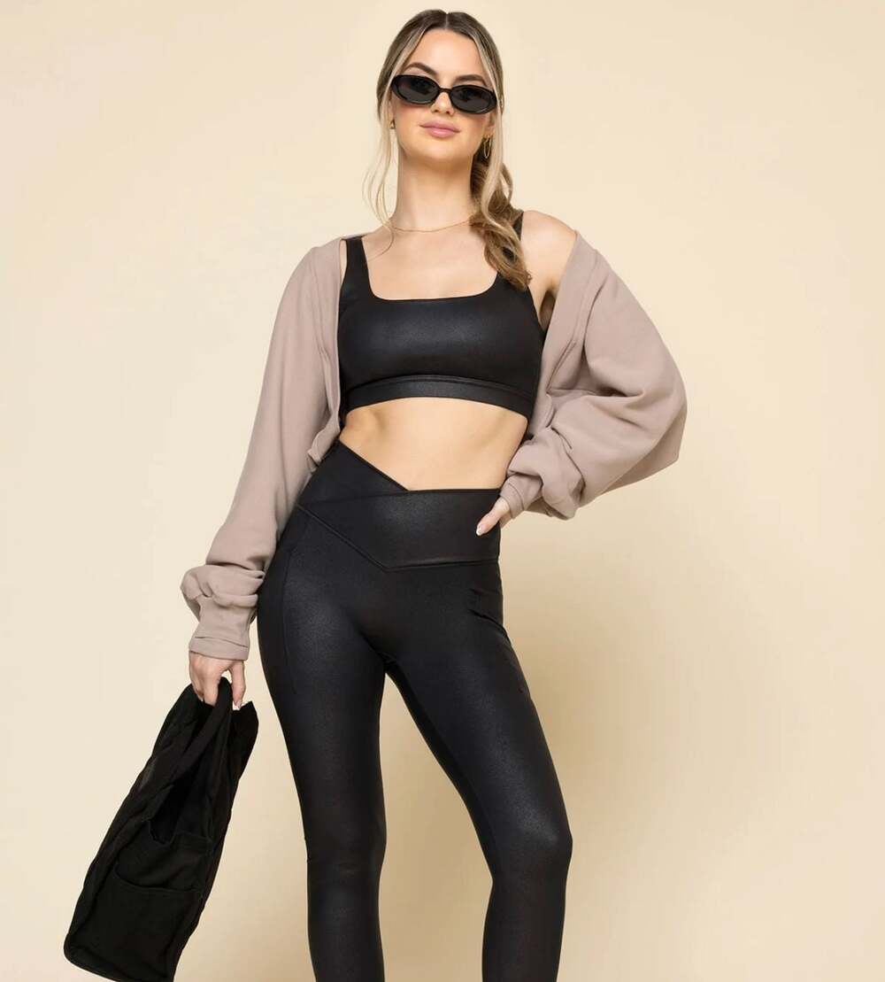 Popflex Ooey Gooey Bolero Cropped Sweater Shrug in Maple Oatmeal XS